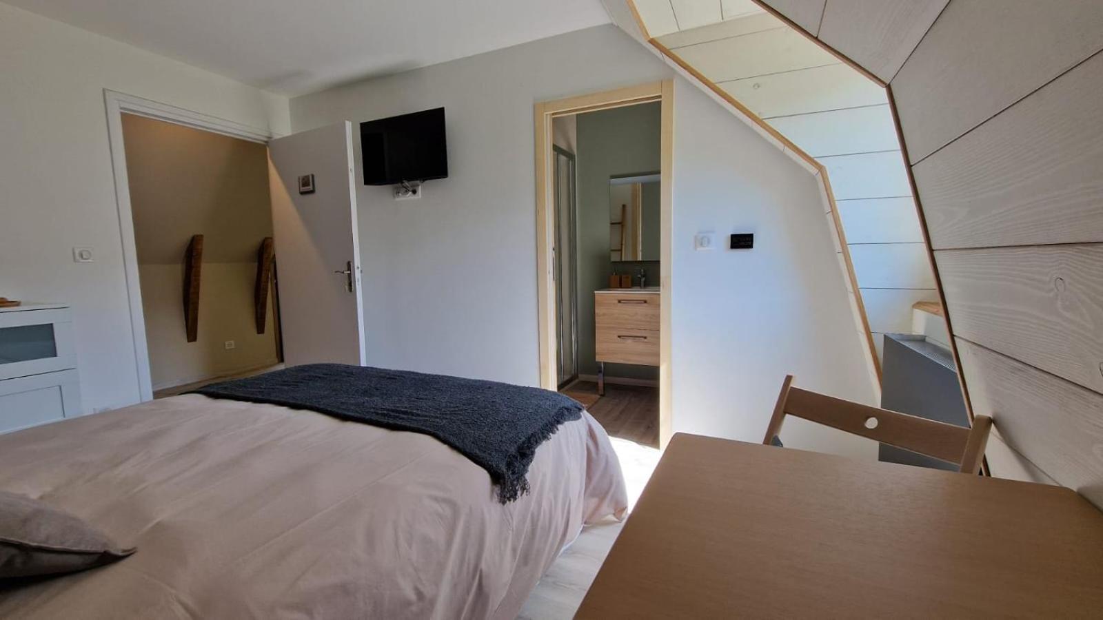 Bed and Breakfast La Lys Martagon Le Falgoux Exteriér fotografie
